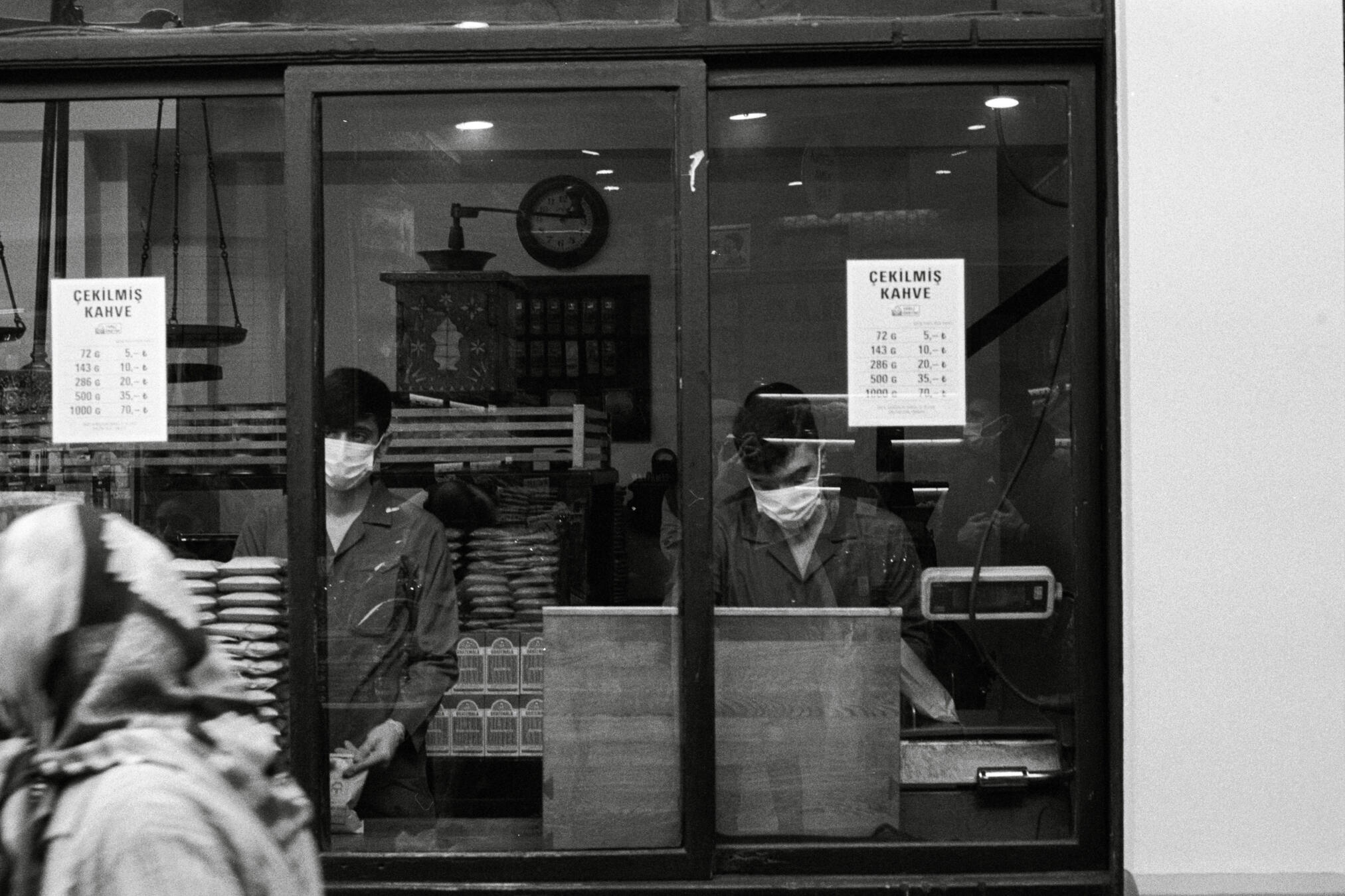 Eminönü, Minolta x700, HP5 Plus